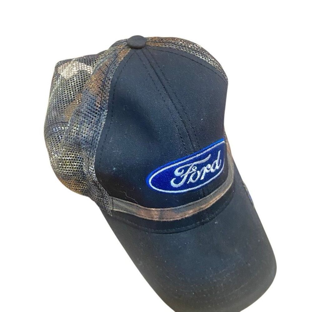 Paramount outdoors, ford camo hat, adjustable green brown